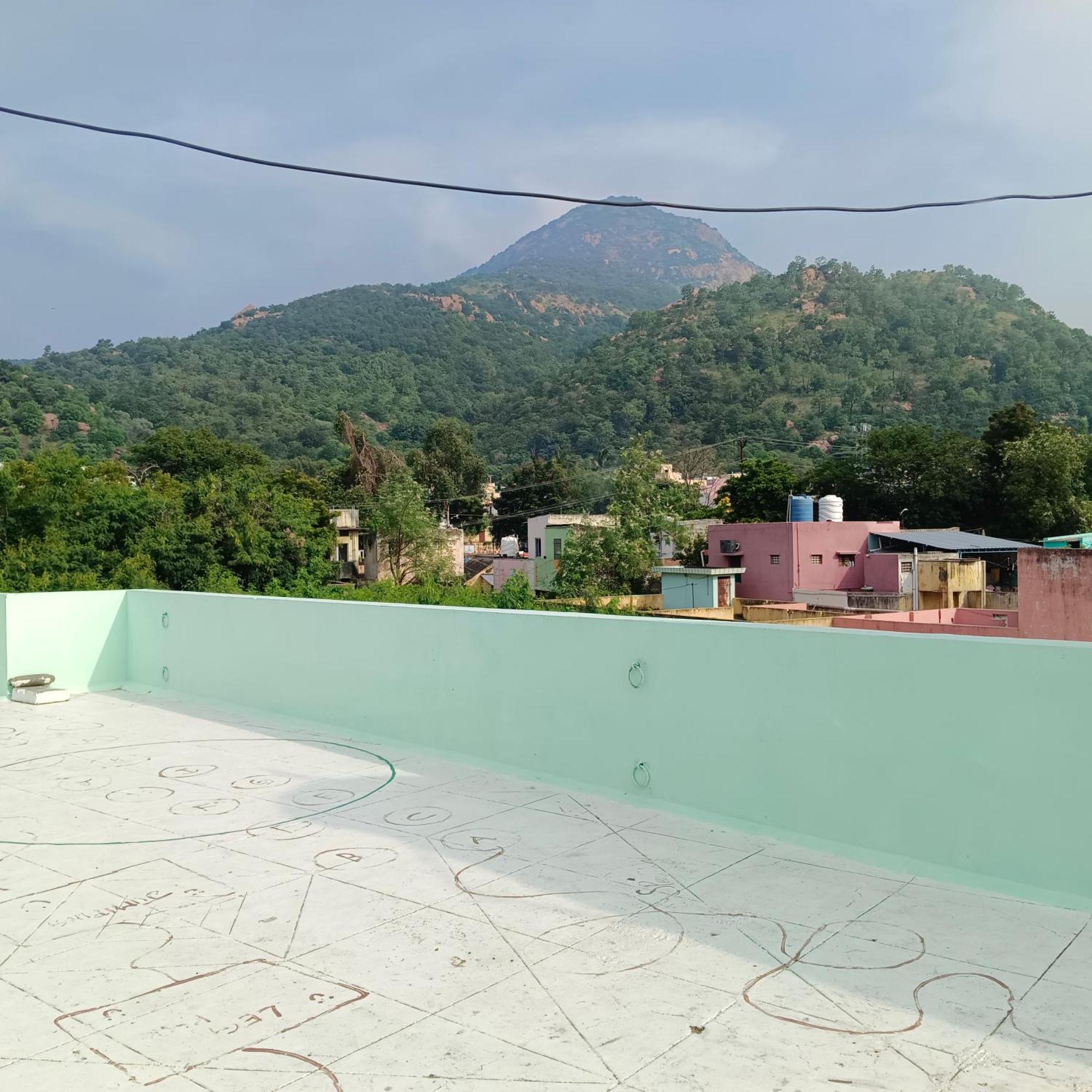 Ashwin Home Stay Tiruvannámalaj Kültér fotó