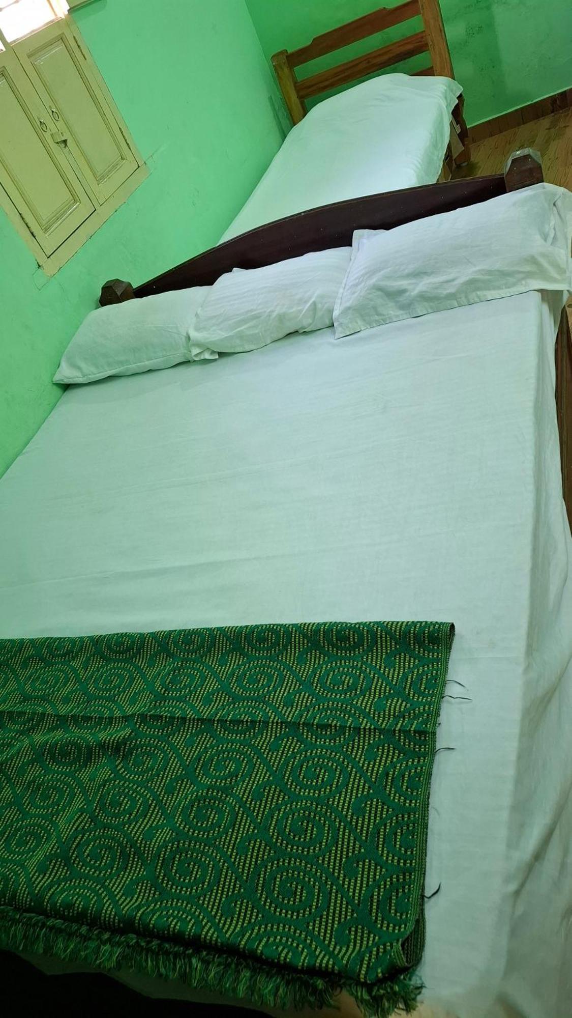 Ashwin Home Stay Tiruvannámalaj Kültér fotó
